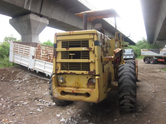 ขายรถตักล้อยาง KOMATSU 520