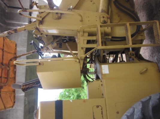 ขายรถตักล้อยาง KOMATSU 520