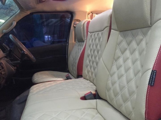 TOYOTA COMMUTER 2.5 ดีเซลปี06เกียMT โทร 0877758887นางจร้า TOYOTA COMMUTER 2.5 ดีเซลปี06เกียMT โทร 0877758887นางจร้า