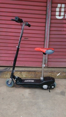 ขายคับ E-SCOOTER ไฟฟ้า ราคาเบาๆคับ พับเก็บได้ สภาพ99.99\%คับ ราคา 4900 บาท สนใจติดต่อ 081-0578282 คับ ส่งได้ทั่วไทยคับ สนใจติดต่อ 081-0578282 FACEBOOK POP BIGBIKE SAKONNAKHON ไอดีไลน์ POPBIGBIKESAKON คับ