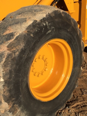 รถตักล้อยาง KOMATSU 510 นำเข้ายังไม่เคยใช้งานในบ้านเรา เครื่องแน่น ระบบสมบรูณ์