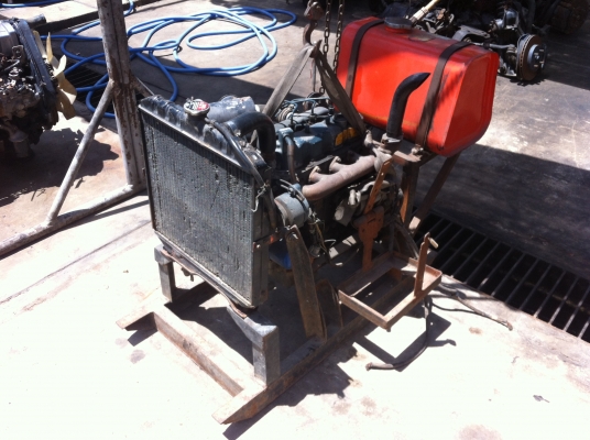 ขายเครื่องยนต์ คูโบต้า 4สูบv1200 26แรงเก่านอกคับ