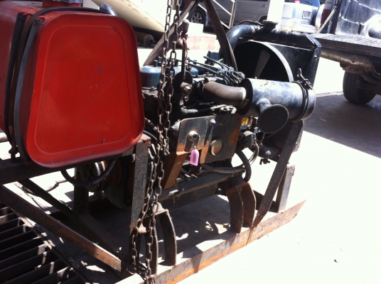 ขายเครื่องยนต์ คูโบต้า 4สูบv1200 26แรงเก่านอกคับ