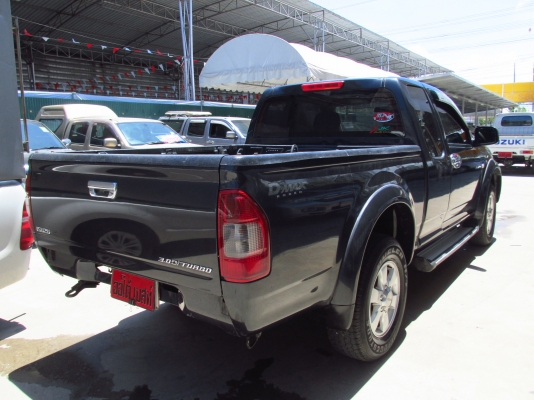 ISUZU D-MAX 3.0 Hi-lander 4Wd CABปี2003 รถสวยใช้งานมาน้อย  จัดไฟแนนซ์ไดดยอดเต็ม