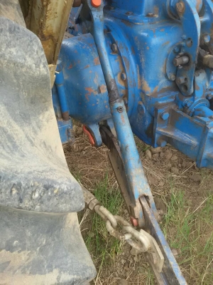 ขายรถไถ Ford 6600 ราคาถูก 290000 ทะเบียนพร้อมโอน ขายรถไถ Ford 6600 ราคาถูก 290000 ทะเบียนพร้อมโอน