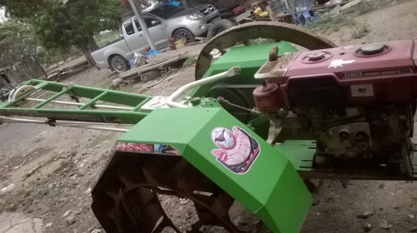 ขายหางรถไถเดินตามตรานก