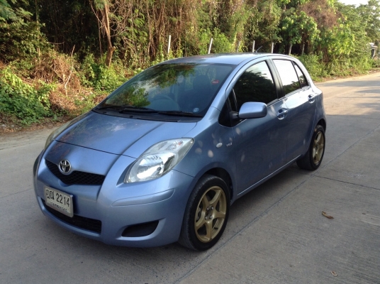 Yaris ปี10 เกียร์ธรรมดา