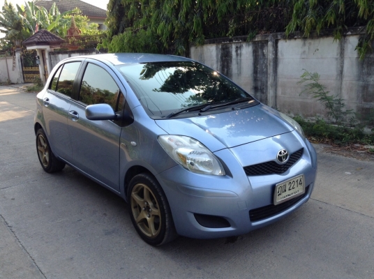 Yaris ปี10 เกียร์ธรรมดา
