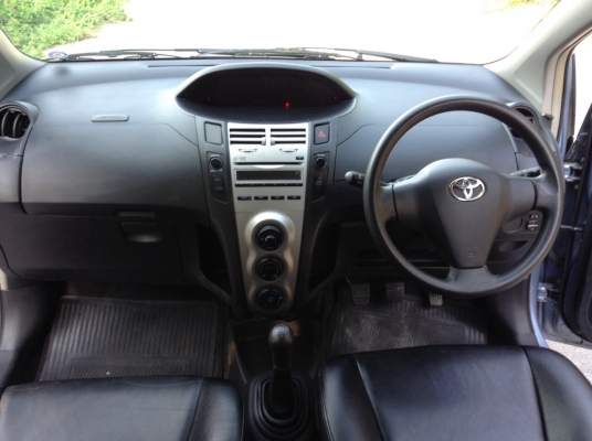 Yaris ปี10 เกียร์ธรรมดา