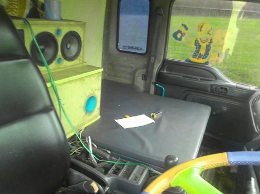 Isuzu Deca FXZ23NZPF/ CNG 10 ถัง เครื่องฟิตใหม่/ ยางเพิ่งเปลี่ยน