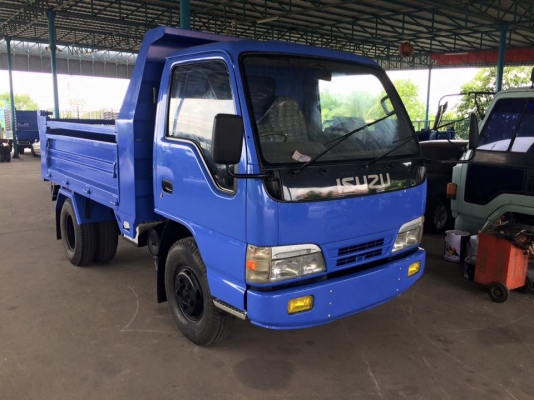 แก้วอนงค์กลการ (คุณ ป้อม ) รถสวย สภาพดี Isuzu NKR58LX5T 110เเรง