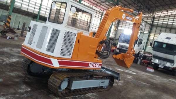 ขายรถแมคโคร KATO ขนาด 5.5 ตัน เก่านอก 089-551-2032 ขายรถแมคโคร KATO ขนาด 5.5 ตัน เก่านอก 089-551-2032