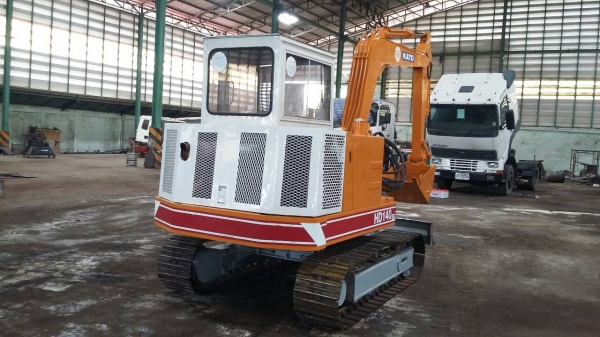 ขายรถแมคโคร KATO ขนาด 5.5 ตัน เก่านอก 089-551-2032 ขายรถแมคโคร KATO ขนาด 5.5 ตัน เก่านอก 089-551-2032