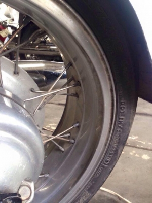 โอ บางนา ขาย dragstar 400 classic ปี 02 ทะเบียนโอน สนนราคาที่ 94,000 บาท