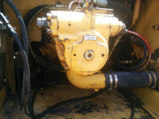 ขาย komatsu pc200-6s เจ้าของขายเองเอกสารเล่มทะเบียน พร้อมโอน ราคาคุยกันได้สนใจติดต่อ0844618639 โจ้