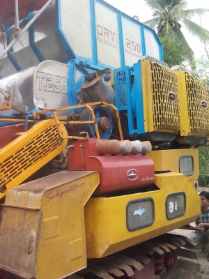 ขายรถเกี่ยวข้าวศักดิ์พัฒนา