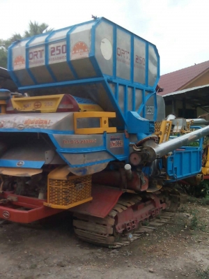 ขายรถเกี่ยวข้าวศักดิ์พัฒนา