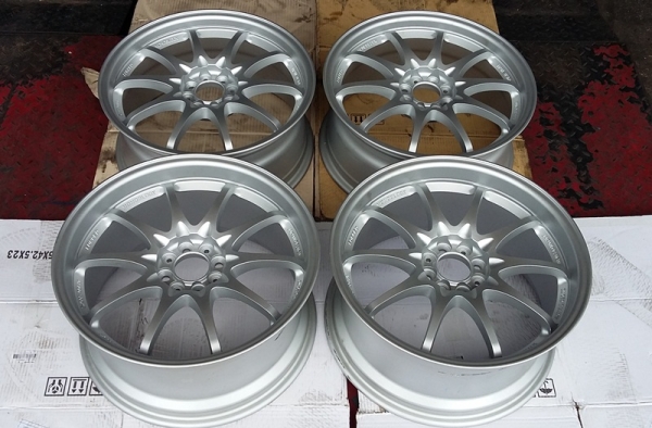 ล้อ,CE28 Silver 17"F7.5-R8.5 4รู100 ชุดละ 8,700