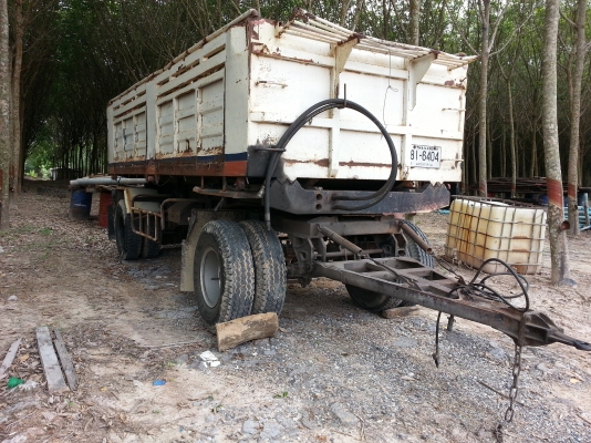 ลูกพ่วง  2 เพลา ดั้ม รุ่งเจริญ