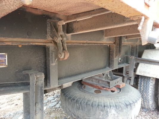 ลูกพ่วง 2 เพลา ดั้ม รุ่งเจริญ ลูกพ่วง 2 เพลา ดั้ม รุ่งเจริญ