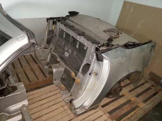 ขายซาก BENZ SLK ตัดจากญี่ปุ่น ขายซาก BENZ SLK ตัดจากญี่ปุ่น