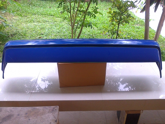 ขายกันชนหลัง และสปอยเลอร์หลัง Benz 190E ของแท้แน่นอน ถูกๆ