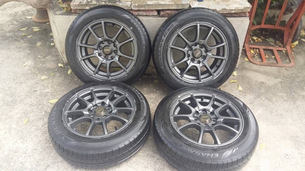 ขายล้อแม็กมือ2 ssw 14"&times;6" พร้อมยางปี13 สนใจติดต่อเล็กคลองสามครับ 081-3747940