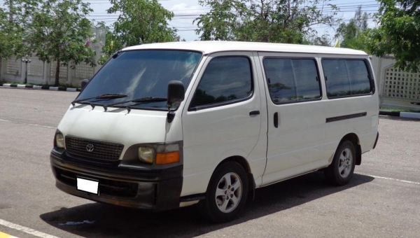 2001 TOYOTA HIACE, HIACE เครื่องเดิม ดีเซลเกียร์ธรรมดา โฉม เบ้าตาลึก 2001 TOYOTA HIACE, HIACE เครื่องเดิม ดีเซลเกียร์ธรรมดา โฉม เบ้าตาลึก