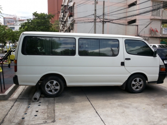 2001 TOYOTA HIACE, HIACE เครื่องเดิม ดีเซลเกียร์ธรรมดา โฉม เบ้าตาลึก 2001 TOYOTA HIACE, HIACE เครื่องเดิม ดีเซลเกียร์ธรรมดา โฉม เบ้าตาลึก
