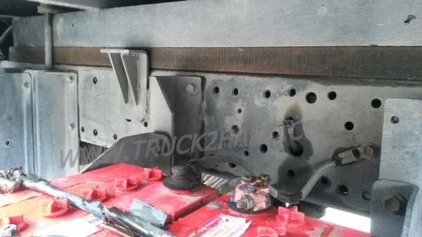 รถบรรทุก 6 ล้อไม่ติดเวลา ใช้เชื้อเพลิงแก๊ส LPG ยี่ห้อ ISUZU ตู้บรรทุก ELF