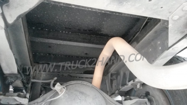 รถบรรทุก 6 ล้อไม่ติดเวลา ใช้เชื้อเพลิงแก๊ส LPG ยี่ห้อ ISUZU ตู้บรรทุก ELF