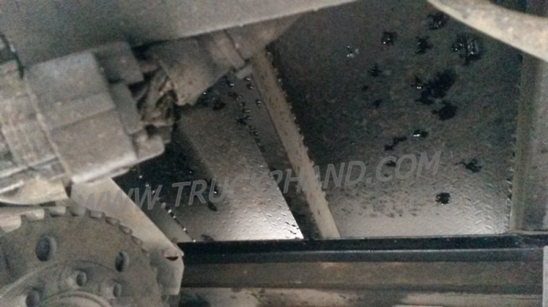 รถบรรทุก 6 ล้อไม่ติดเวลา ใช้เชื้อเพลิงแก๊ส LPG ยี่ห้อ ISUZU ตู้บรรทุก ELF