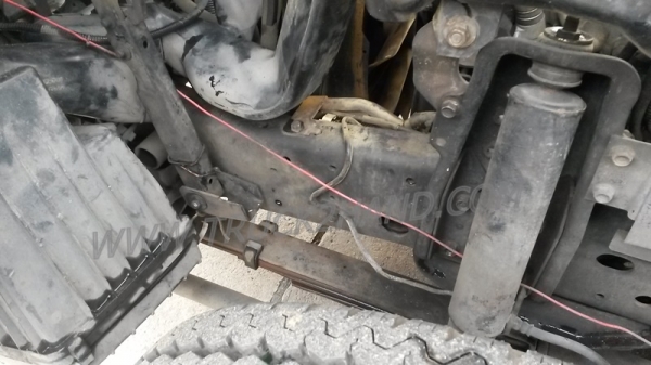 รถบรรทุก 6 ล้อไม่ติดเวลา ใช้เชื้อเพลิงแก๊ส LPG ยี่ห้อ ISUZU ตู้บรรทุก ELF