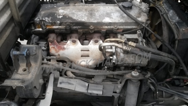 รถบรรทุก 6 ล้อไม่ติดเวลา ใช้เชื้อเพลิงแก๊ส LPG ยี่ห้อ ISUZU ตู้บรรทุก ELF