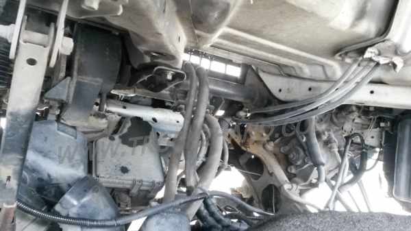 รถบรรทุก 6 ล้อไม่ติดเวลา ใช้เชื้อเพลิงแก๊ส LPG ยี่ห้อ ISUZU ตู้บรรทุก ELF