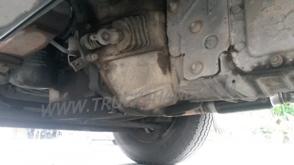 รถบรรทุก 6 ล้อไม่ติดเวลา ใช้เชื้อเพลิงแก๊ส LPG ยี่ห้อ ISUZU ตู้บรรทุก ELF