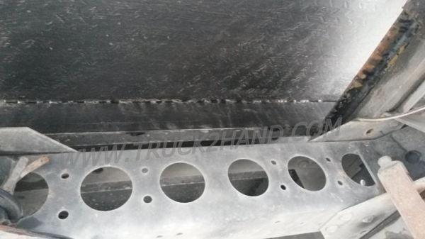 รถบรรทุก 6 ล้อไม่ติดเวลา ใช้เชื้อเพลิงแก๊ส LPG ยี่ห้อ ISUZU ตู้บรรทุก ELF