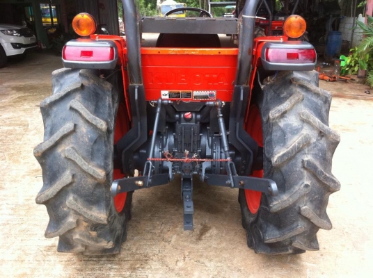 ขายรถไถ Kubota L4708(4WD) พร้อมใบมีดและผานพรวนLCS 24&#039;&#039;x6(ของใหม่) พร้อมใช้งาน