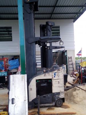 ขายรถยกไฟฟ้า 8 เมตร