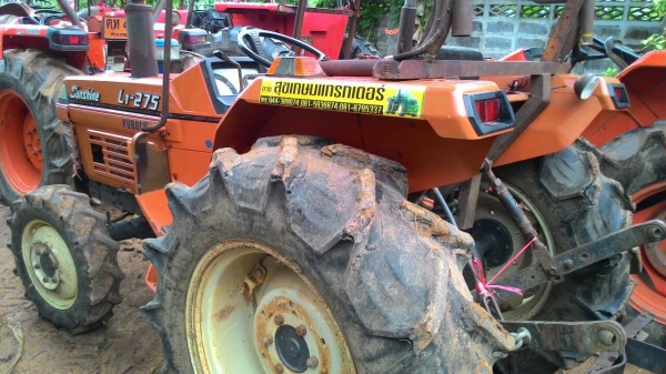 ขายรถไถ KUBOTA L1-275 ราคา 120,000 อ.แกลง จ.ระยอง สอบถาม 0818618678  id line=carbonthai