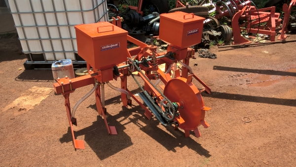 เครื่องหยอดข้าว