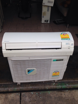 **** ขายแอร์ DAIKIN 13000 BTU อินเวอเตอร์ สภาพสวย ****