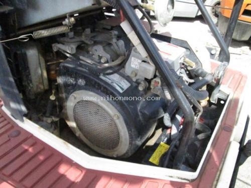 รถปลูกข้าวดำนาแบบนั่งขับ   YANMAR  RR50  รหัสสินค้า : 14002105 Line ID: nihonmono หรือเพิ่มเติมไดที่ www.nihonmono.com