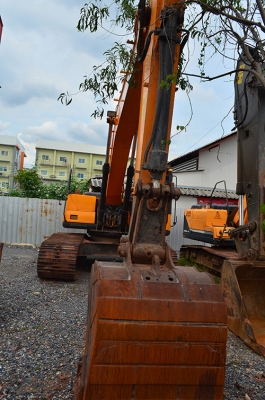 สยามอินเตอร์ เปิดประมูลรถขุดตีนตะขาบ SANY