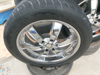 ขายล้อขอบ 20 6รู พร้อมยาง265/50/20 4 ล้อ (ลูกค้าฝากขาย) ขายล้อขอบ 20 6รู พร้อมยาง265/50/20 4 ล้อ (ลูกค้าฝากขาย)