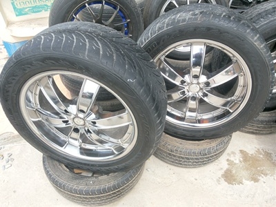 ขายล้อขอบ 20 6รู พร้อมยาง265/50/20 4 ล้อ  (ลูกค้าฝากขาย)