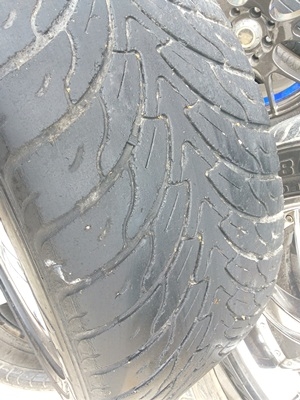 ขายล้อขอบ 20 6รู พร้อมยาง265/50/20 4 ล้อ (ลูกค้าฝากขาย) ขายล้อขอบ 20 6รู พร้อมยาง265/50/20 4 ล้อ (ลูกค้าฝากขาย)