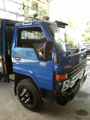 ขาย toyota ไดน่า