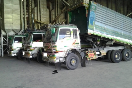 10ล้อดั้มมิเนียมคอกเกษตร+ลูก3คานแท้ ISUZU DECA 320ปี49 10ล้อดั้มมิเนียมคอกเกษตร+ลูก3คานแท้ ISUZU DECA 320ปี49