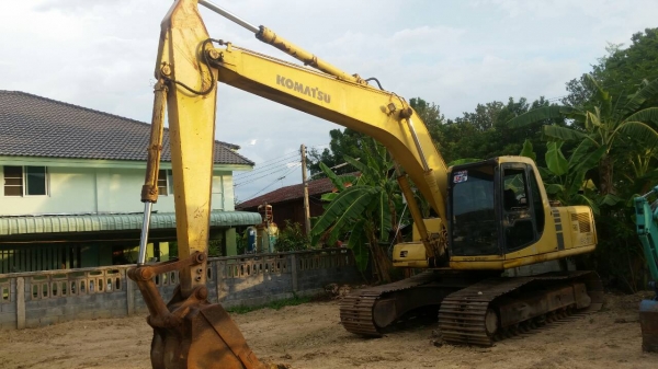 ขายรถขุด ยี่ห้อ โคมัสสุ รุ่น PC200-6